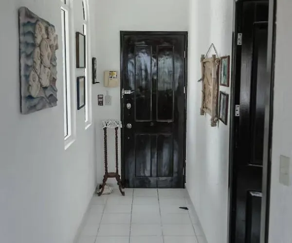 Apartment Cozy Studios, Walking Distance To The